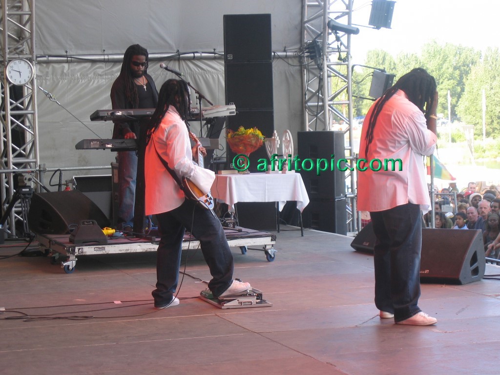 ../Images/14-160706c 500.jpg